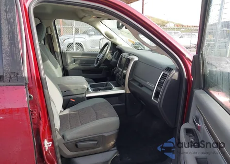 2017 Ram 1500 Big Horn 4X4 6'4 Box z USA, uszkodzony, nr VIN 1C6RR7TT0HS661420